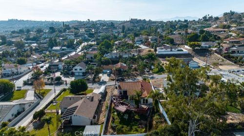 14218 El Mesa Dr, Riverside CA  92503-7206 exterior