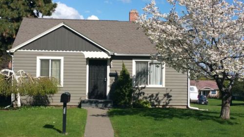 623 18th Ave, Yakima, WA 98902-4209