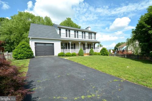 14219 Roland Ct, Woodbridge, VA 22193-3763