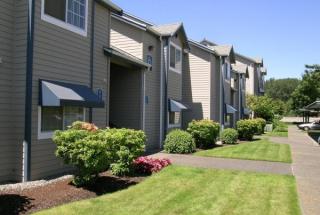 1503 18th St, Puyallup WA  98371-3403 exterior