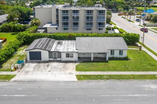 401 12 Ave, Boynton Beach FL  33435-6034 exterior