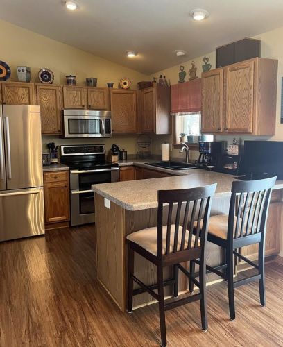 1498 Primrose Ln, Fond Du Lac, WI 54935-1864