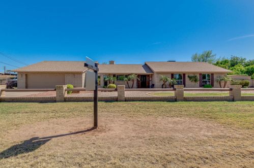 13911 Morgan Dr, Gilbert, AZ 85295-5211