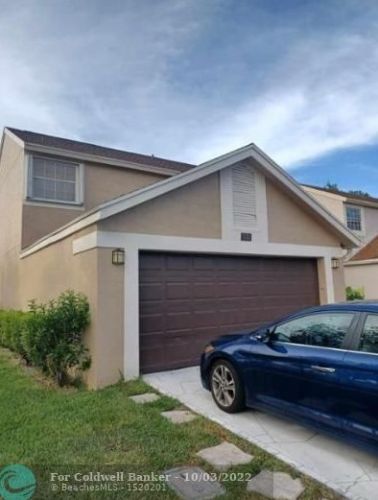 1052 Fairfax Cir, Boynton Beach, FL 33436-8601