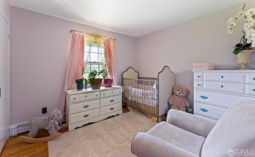 19 Allens Corner Rd, Flemington NJ  08822-5620 exterior