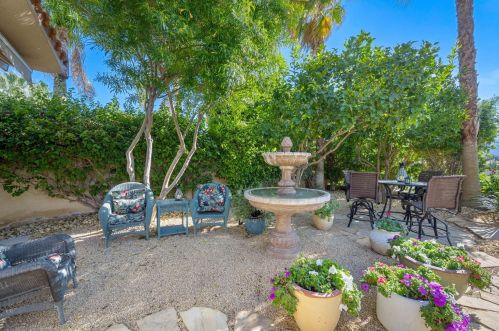 150 Kavenish Dr, Rancho Mirage CA  92270-3228 exterior