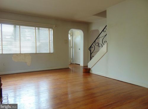 2523 49th St, Camden NJ  08110-1908 exterior