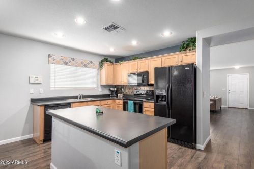 8837 11th Pl, Phoenix AZ  85020-3014 exterior