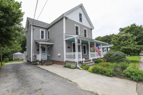 44 Crescent St, Keene, NH 03431-3556
