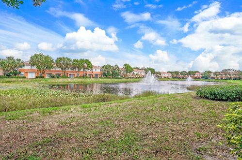 7453 Sarentino Ln, Boynton Beach, FL 33437-3773