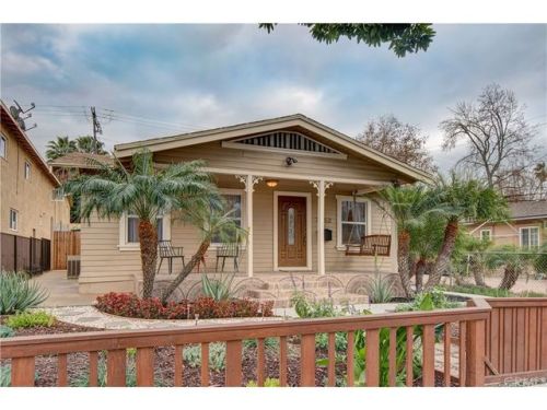 7952 Comstock Ave, Whittier, CA 90602-2125