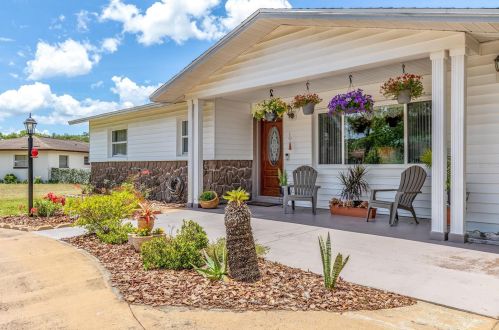 312 Barbour St, Beverly Hills, FL 34465-4008