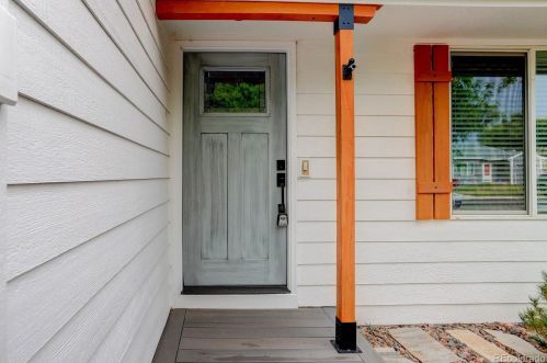 3082 Truckee St, Denver CO  80013-4410 exterior