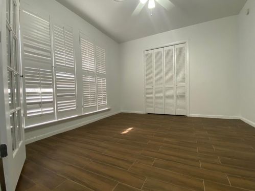 205 Oak Crest Ln, Georgetown TX  78628-2630 exterior