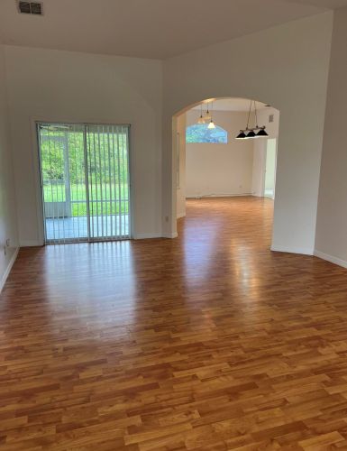 667 Post Ter, Fort Pierce FL  34953-1952 exterior