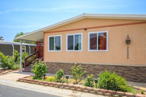 26505 Cockleburr Ln, Santa Clarita, CA 91351-2307