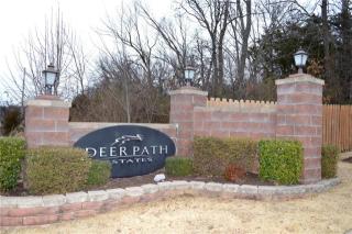 238 Skyview Ln, Fayetteville, AR 72701-4637