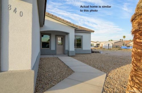 1504 Burr St, Bullhead City AZ  86442-8211 exterior