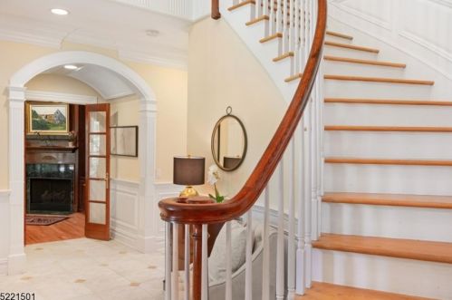 10 Masar Rd, Boonton NJ  07005-8900 exterior