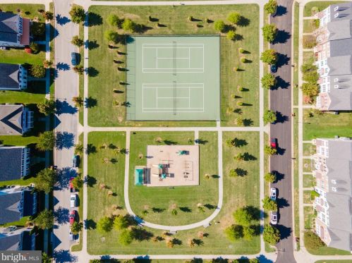 179 Colonial Dr, Charles Town WV  25414-4498 exterior