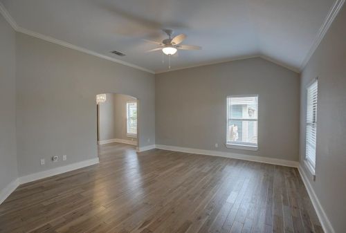 2006 Main St, Georgetown TX 78626-5047 exterior