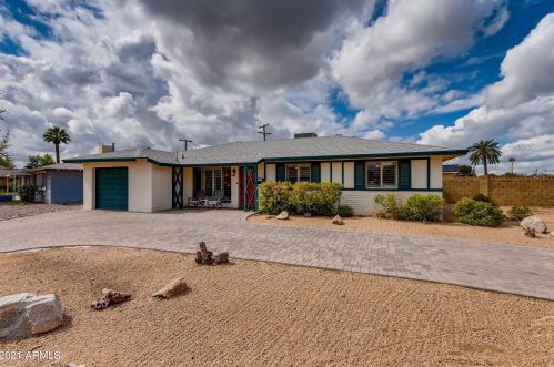 2044 87th St, Scottsdale, AZ 85257-2927