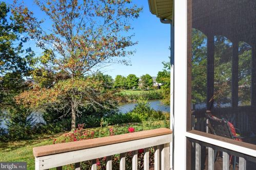 6343 Retriever Ln, Gainesville, VA 20155-6604