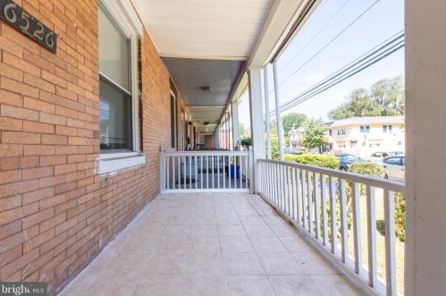 6526 Chew Ave, Philadelphia PA 19120-2332 exterior