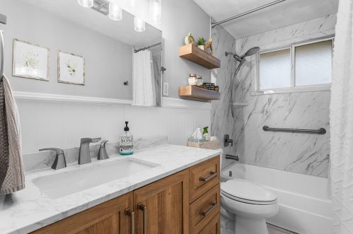 608 Alta Ave, Englewood OH  45322-1803 exterior