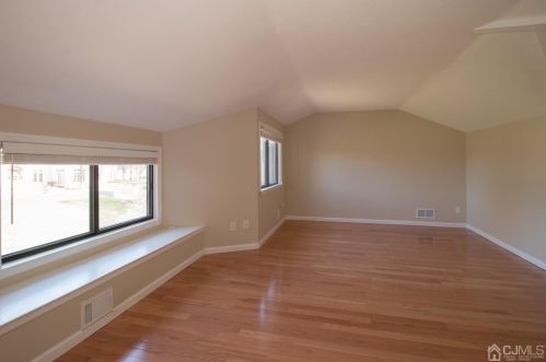 501 Sayre Dr, Princeton NJ  08540-5855 exterior
