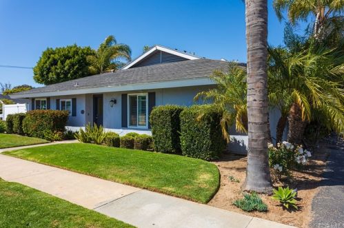 2532 University Dr, Newport Beach, CA 92660-3323