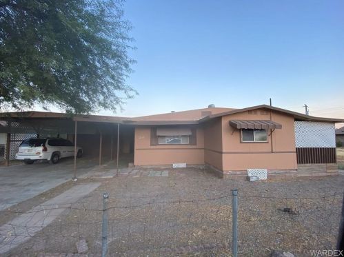 2230 Bermuda Dr, Bullhead City, AZ 86442-5819