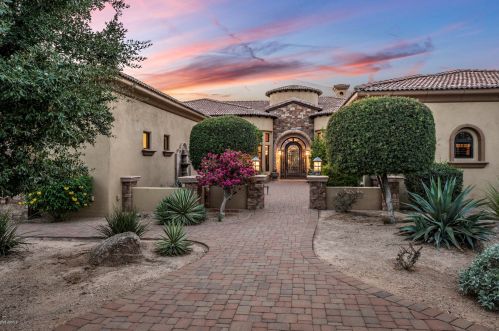2312 Channing, Mesa, AZ 85207-2196