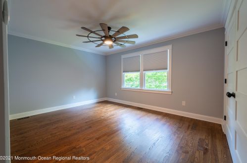 803 Leonardville Rd, Leonardo NJ  07737-1335 exterior