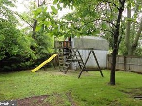 109 Upper Ferry Rd, Trenton, NJ 08628-1527
