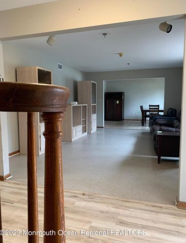 31 Miller Rd, Lakewood NJ  08701-2919 exterior