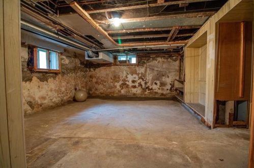 422 4th St, Oakmont PA  15139-1680 exterior