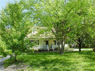 5604 Poplar Hill Ct, Greensboro, NC 27407-6343