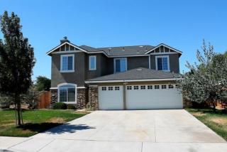 1037 Green St, Tehachapi CA  93561-2360 exterior