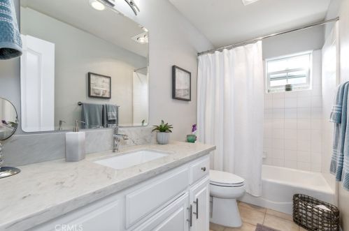 245 Plancha Way, Pismo Beach CA  93420-4611 exterior