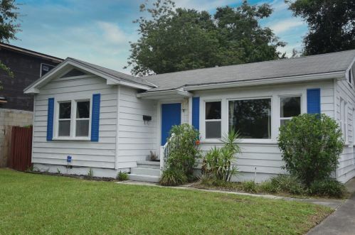 79 Harding St, Orlando, FL 32806-3904