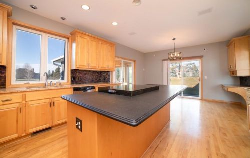 5028 Parrish Ave, Otsego MN 55330-4541 exterior