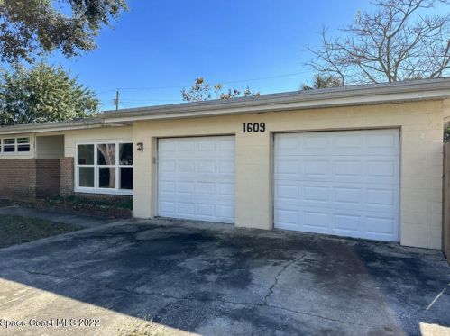 1609 Pinecrest Ct, Cocoa, FL 32922-5411