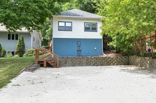 134 Orchard St, Williams Bay, WI 53191-9709