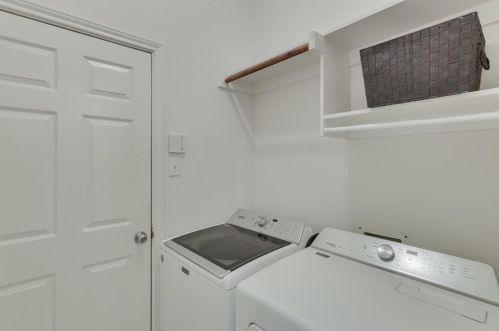 2605 Cross Haven Dr, Lewisville TX  75028-2484 exterior