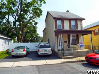 18 Folmer St, Lebanon, PA 17042-5633