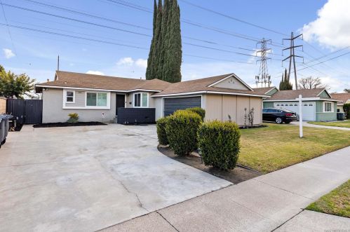 8446 Poppy Way, Buena Park, CA 90620-2131