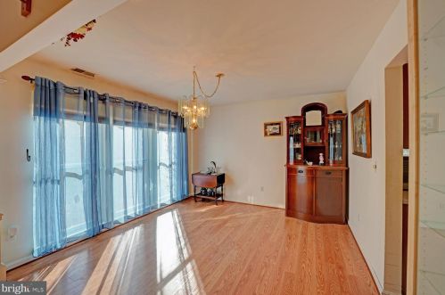 102 Falmouth Way, Dover DE  19904-5390 exterior