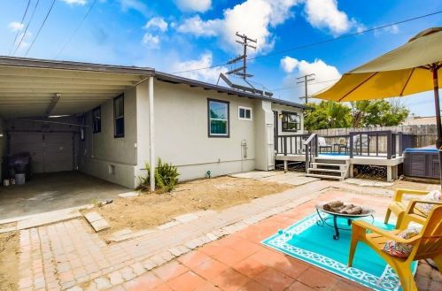 2070 Cable St, San Diego CA 92107-3313 exterior