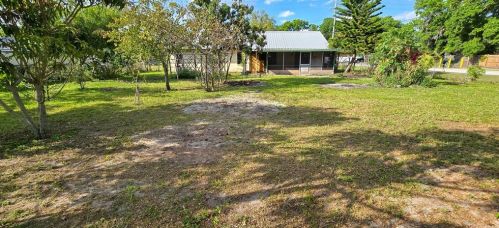 2302 Duff Rd, Lakeland FL  33810-2100 exterior